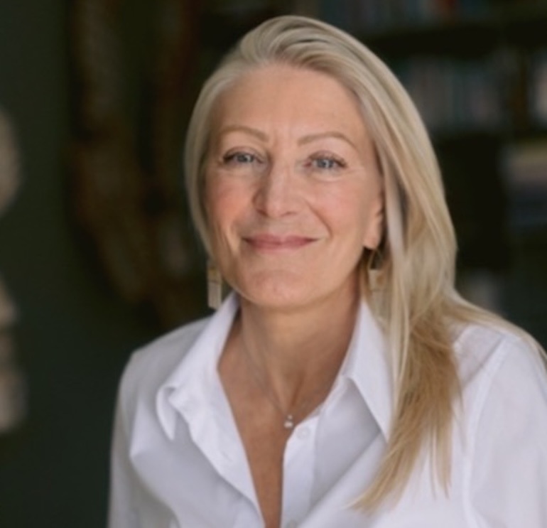 Jacqui Moller Larsen